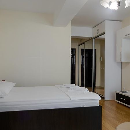 Cozy Apartments - Copou Яссы Экстерьер фото