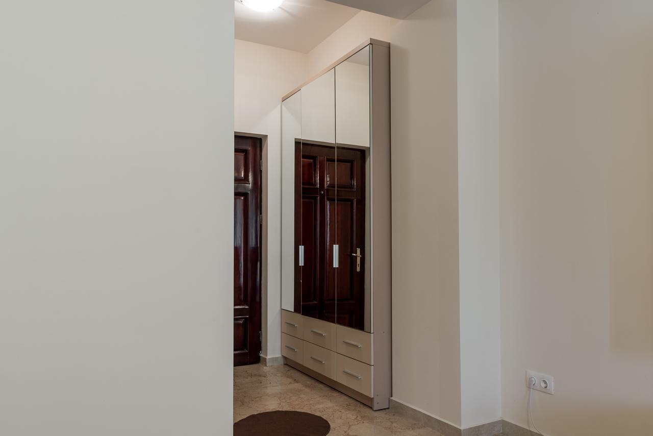 Cozy Apartments - Copou Яссы Экстерьер фото