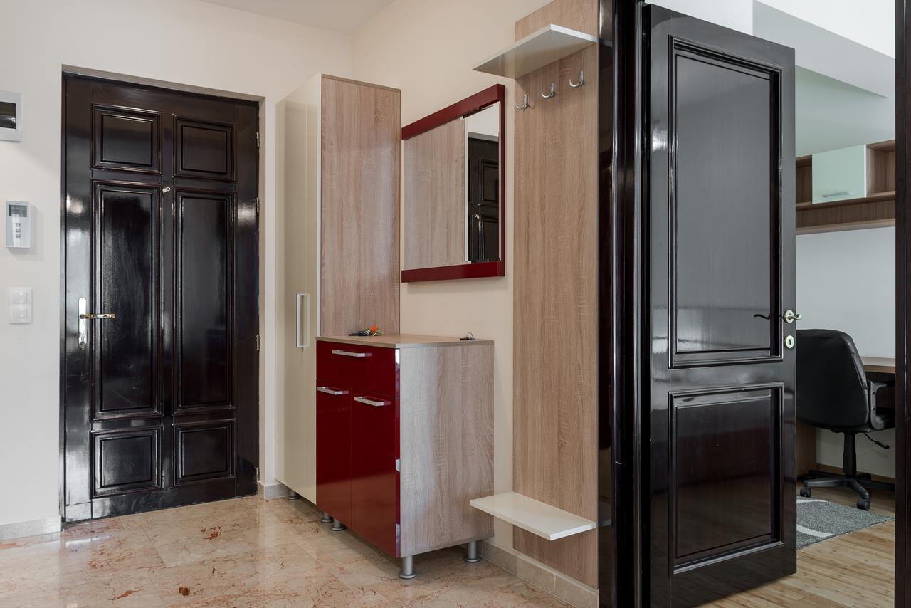 Cozy Apartments - Copou Яссы Экстерьер фото